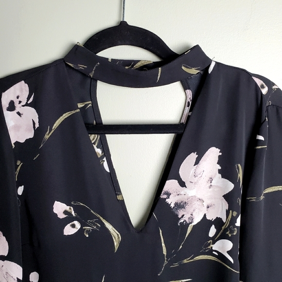 Dynamite Black Printed Blouse Size Small - Picture 2 of 7